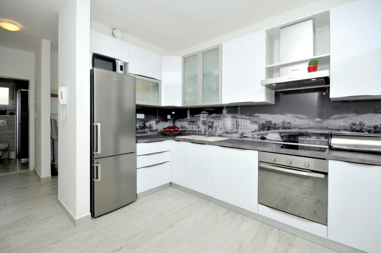 Apartments Town Трогир Экстерьер фото